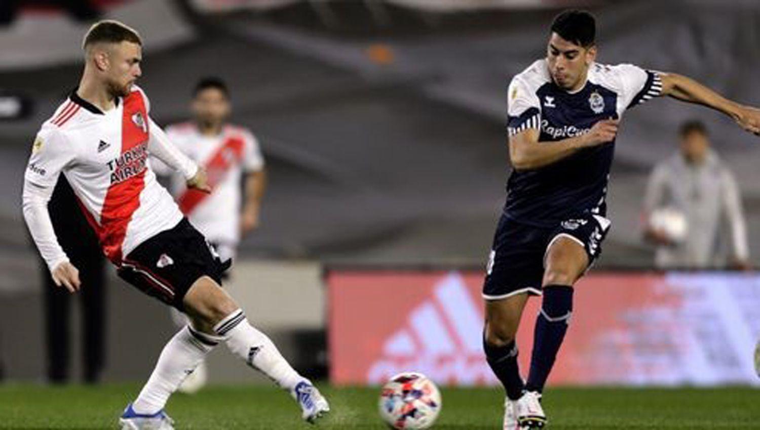 River Plate volvioacute al triunfo con los debuts de Borja y Solari