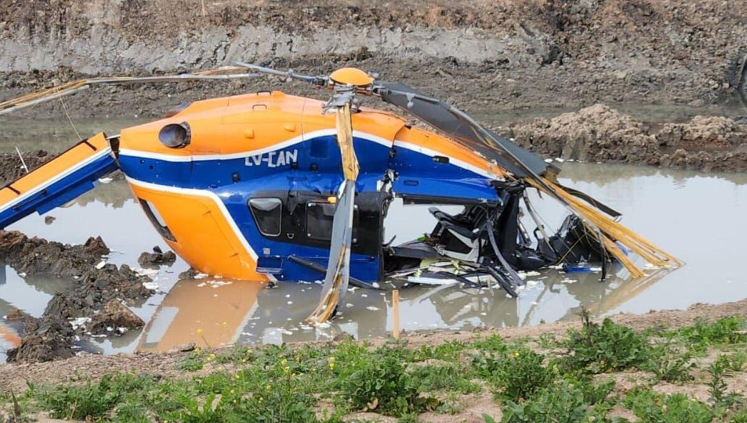 Grave accidente aeacutereo- se cayoacute un helicoacuteptero y hay cuatro heridos