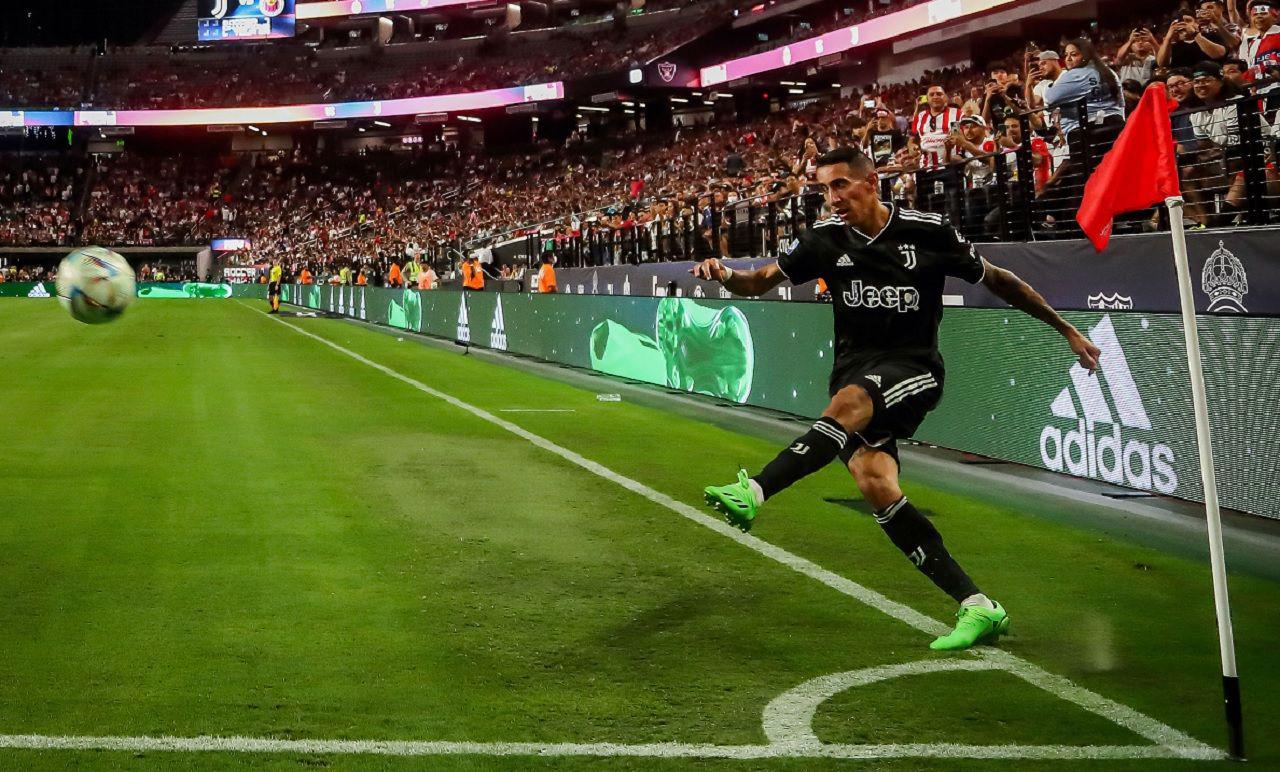 Aacutengel Di Mariacutea debutoacute en la Juventus que vencioacute a Chivas de Guadalajara