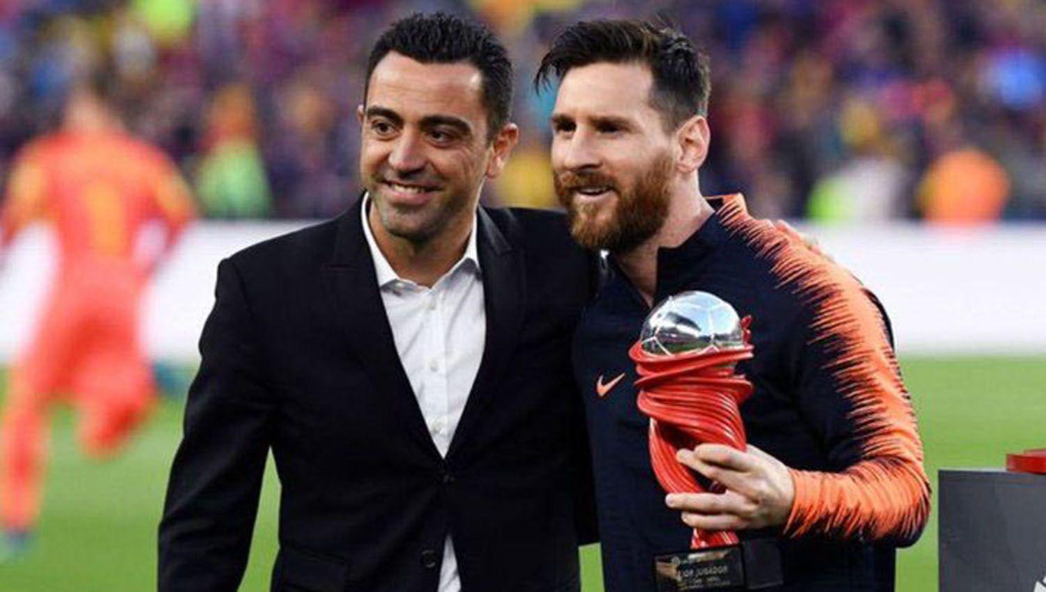 Aseguran que Xavi pidioacute la vuelta de Messi a Barcelona