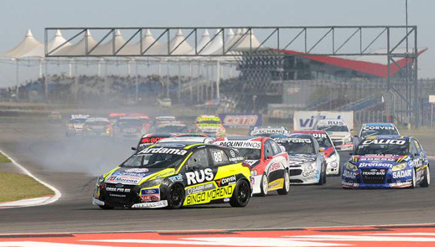 El Turismo Nacional llega al autoacutedromo de Las Termas