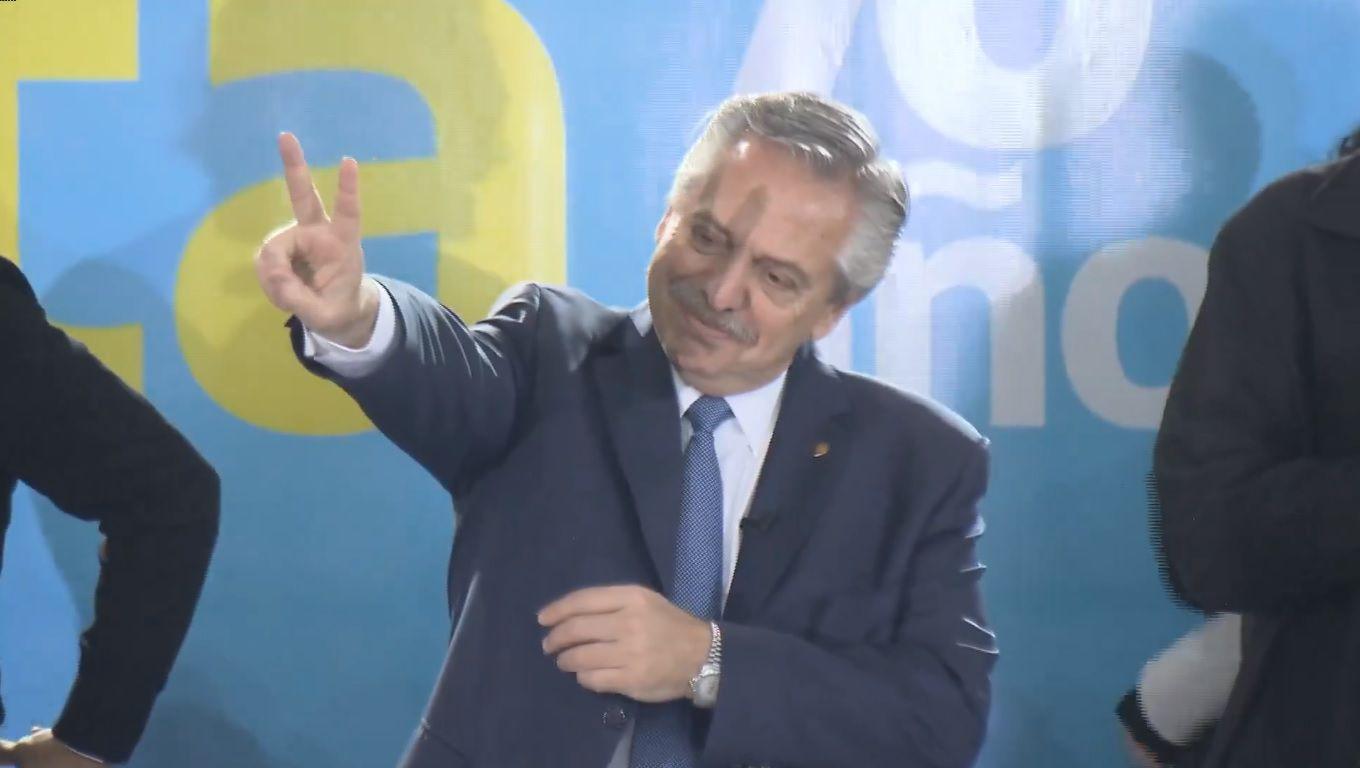 Alberto Fernaacutendez confirmoacute un bono para el Potenciar Trabajo iquestDe cuaacutento es y cuaacutendo se cobra