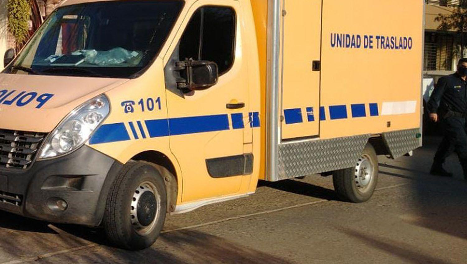 Descubren a un hombre sin vida en un hotel junto a un fajo de 5890 doacutelares