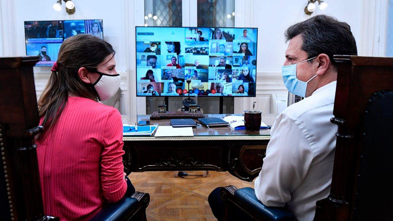 Fernanda Raverta y Sergio Massa