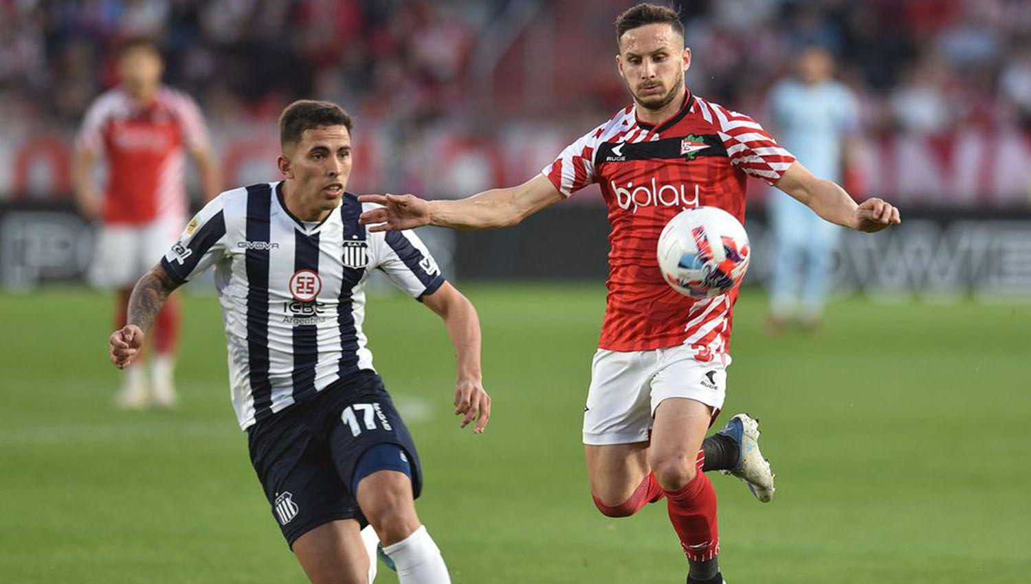 Agoacutenico triunfo de Estudiantes ante Talleres