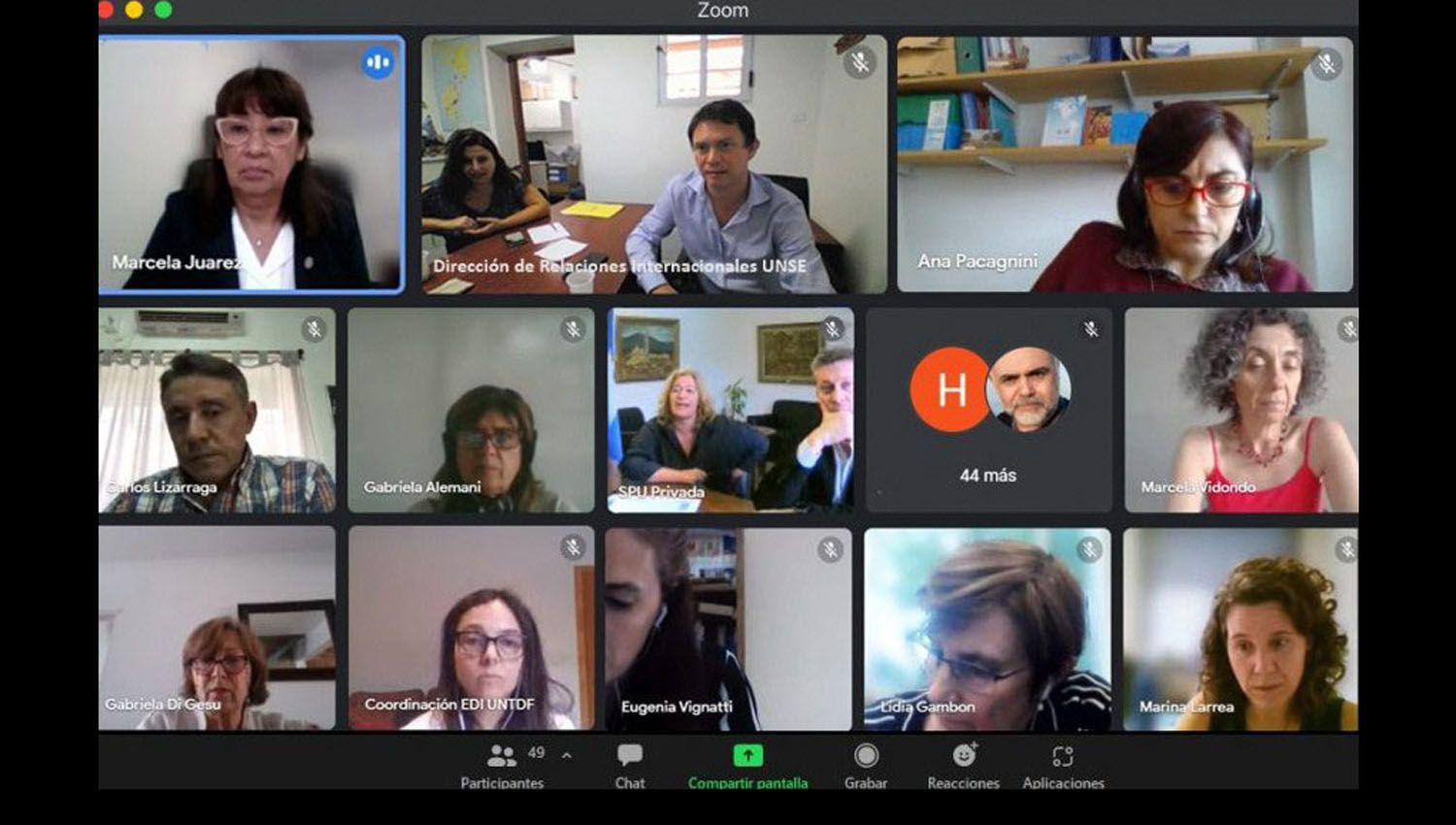 Presentaron una formacioacuten en Lenguas Extranjeras en la Unse