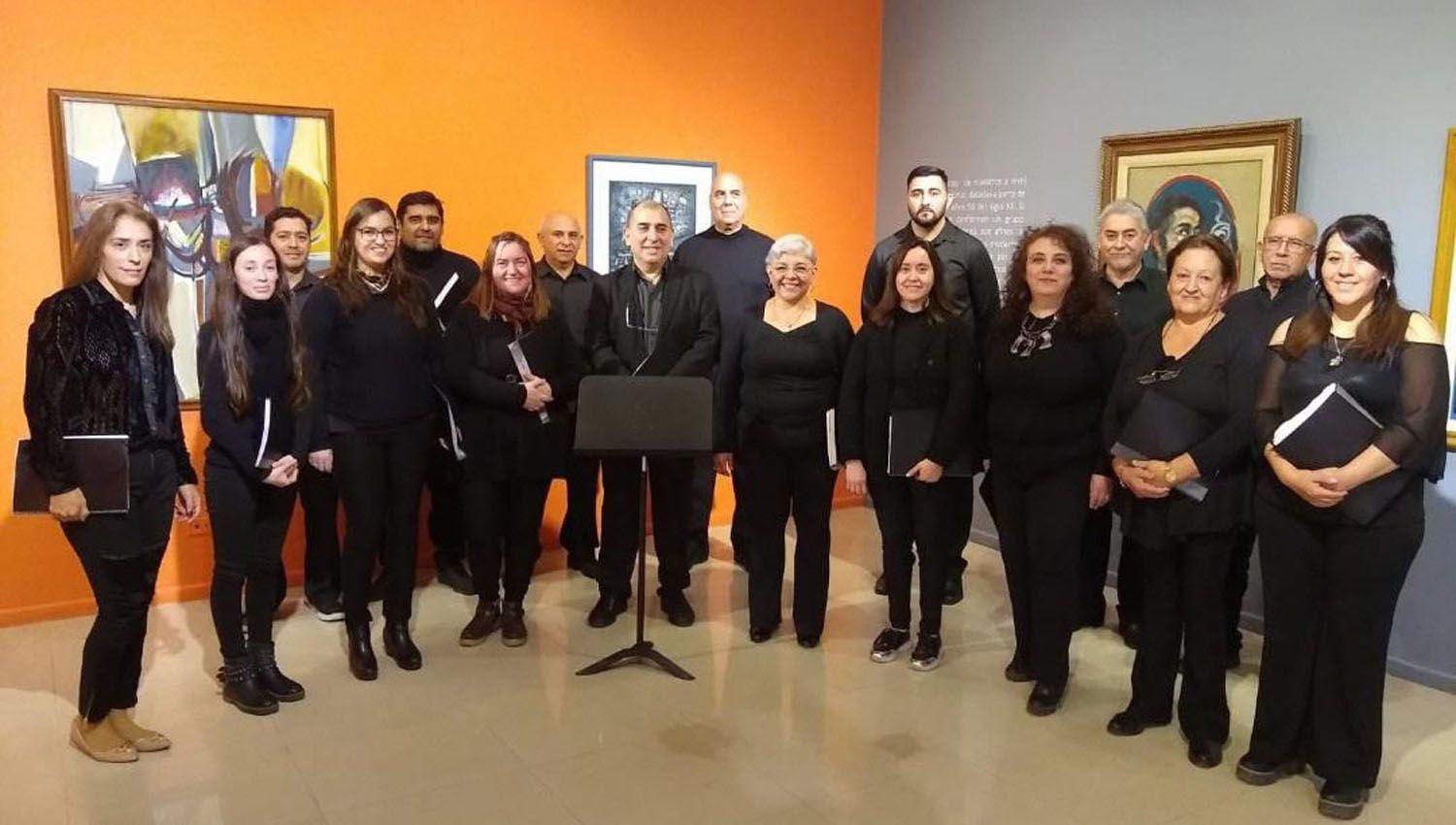 El Coro Polifoacutenico del CCB presentaraacute mantildeana su primer concierto