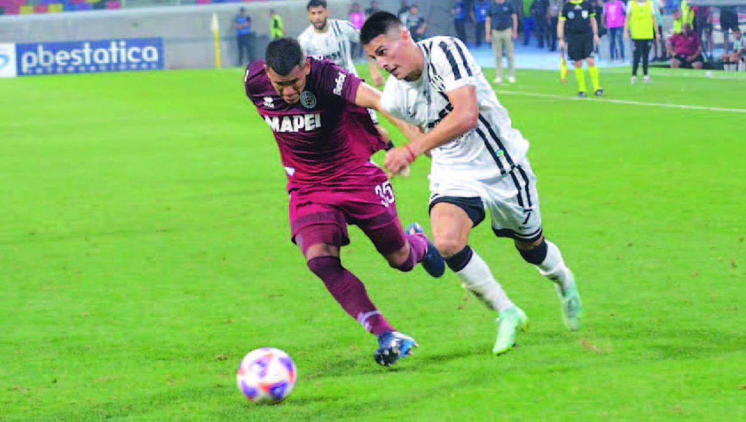 Martiacutenez- Estuve practicando sabiacutea que Monetti se jugaba antes