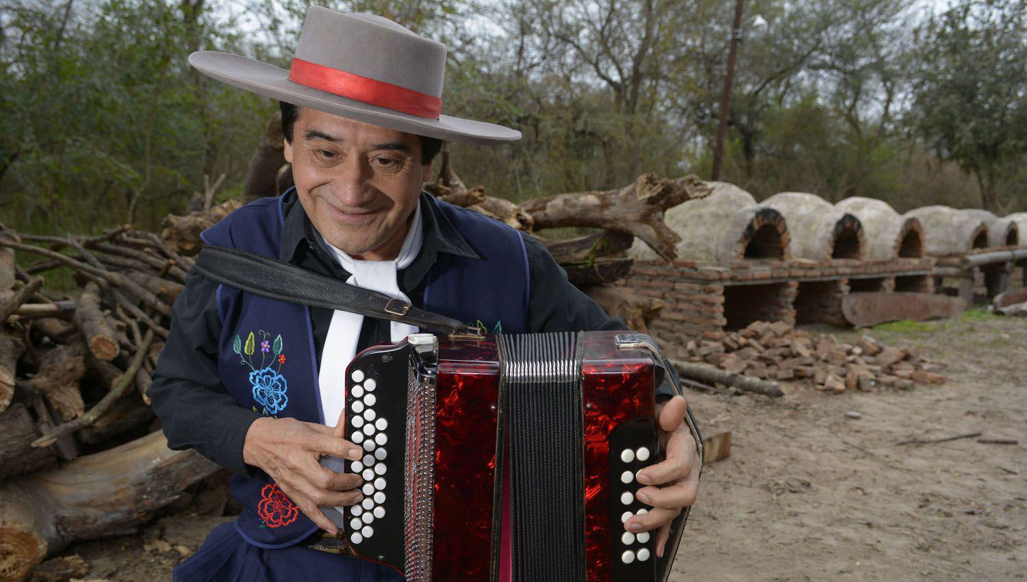 EN EL NOMBRE DEL PADRE ldquoPASTORCITOrdquo HOMENAJEARAacute AL REY PASTOR LUNA