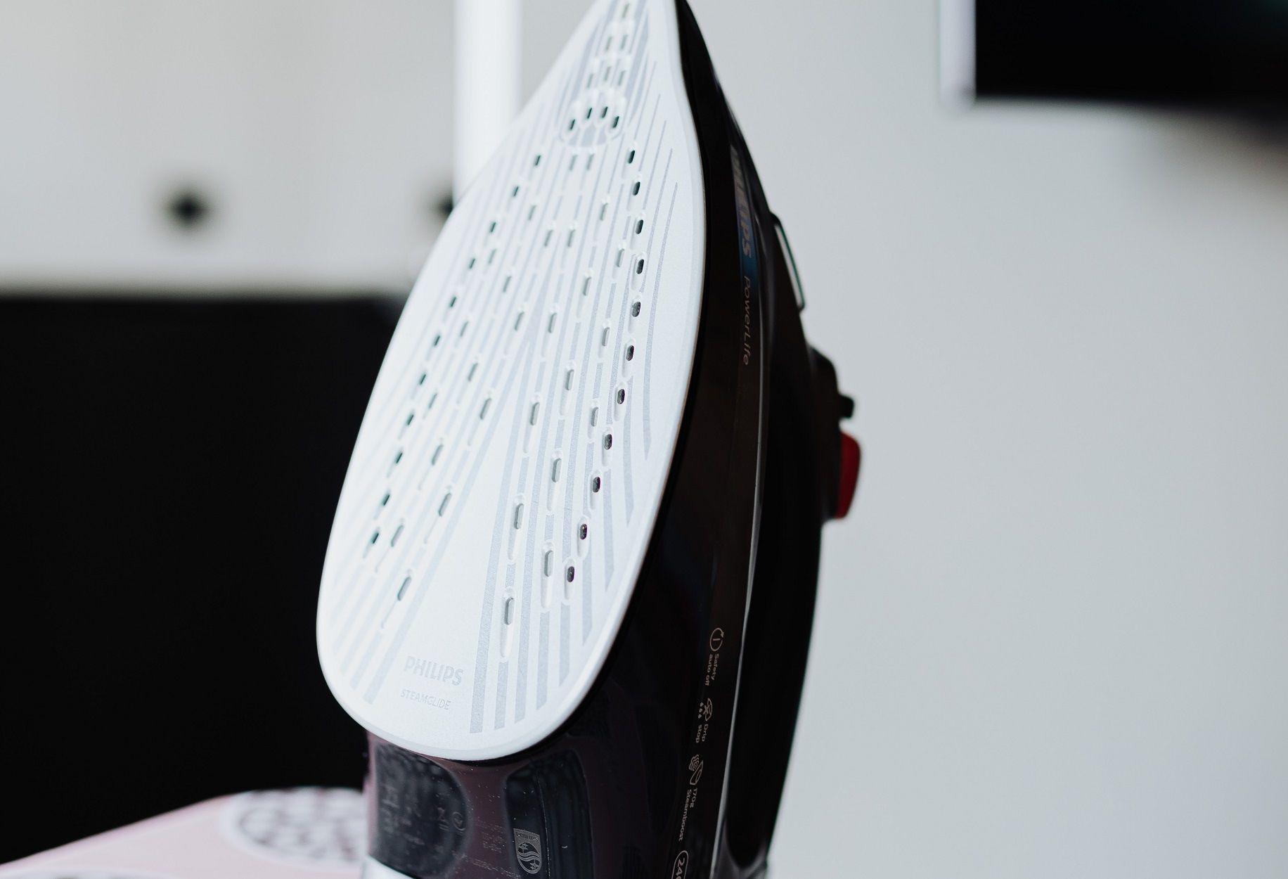 Asaltan golpean y queman con una plancha a una pareja de jubilados