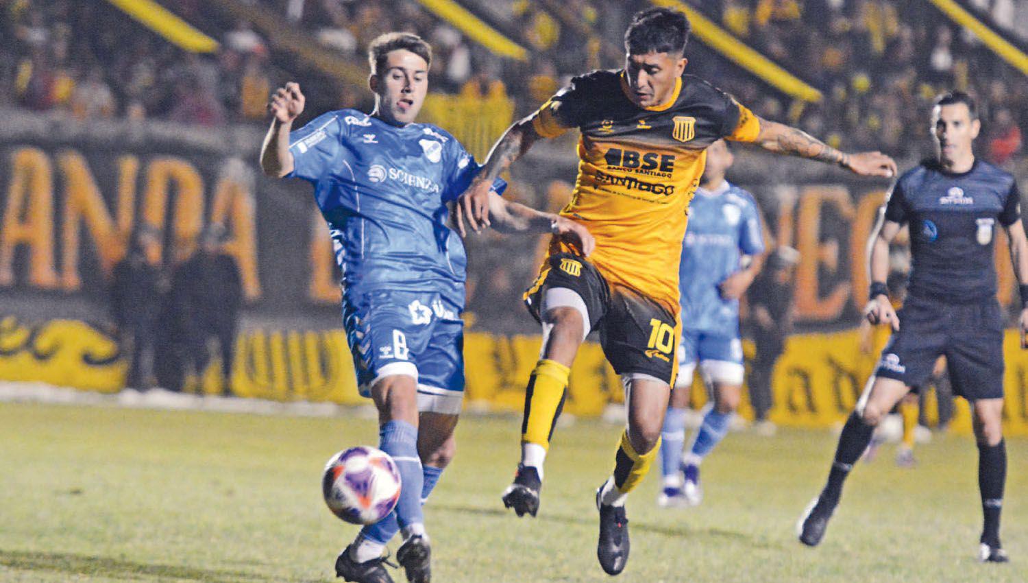 Un Mitre desconocido perdioacute ante Temperley y quedoacute relegado en la pelea