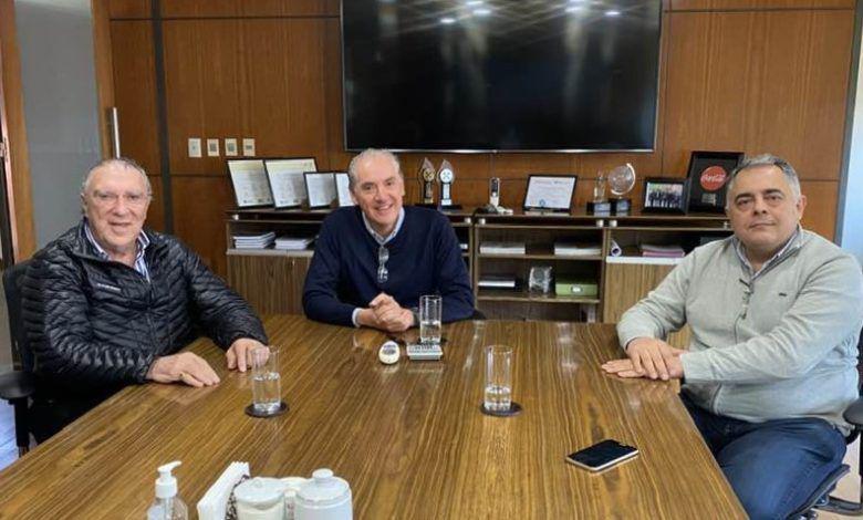 Humberto Salim se reunioacute con el titular de VILUCO SA
