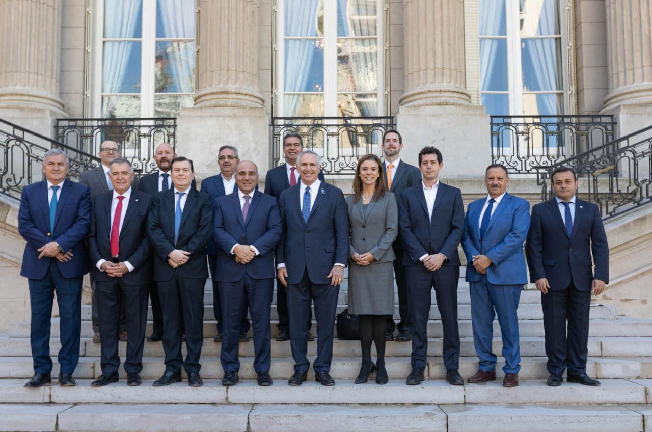 El gobernador Zamora se reunioacute con el Embajador de Estados Unidos en Argentina