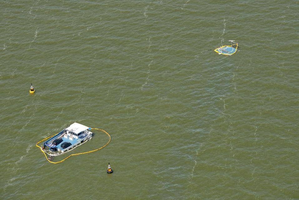 Un muerto y 19 desaparecidos en el naufragio de un barco en las costas de Camboya