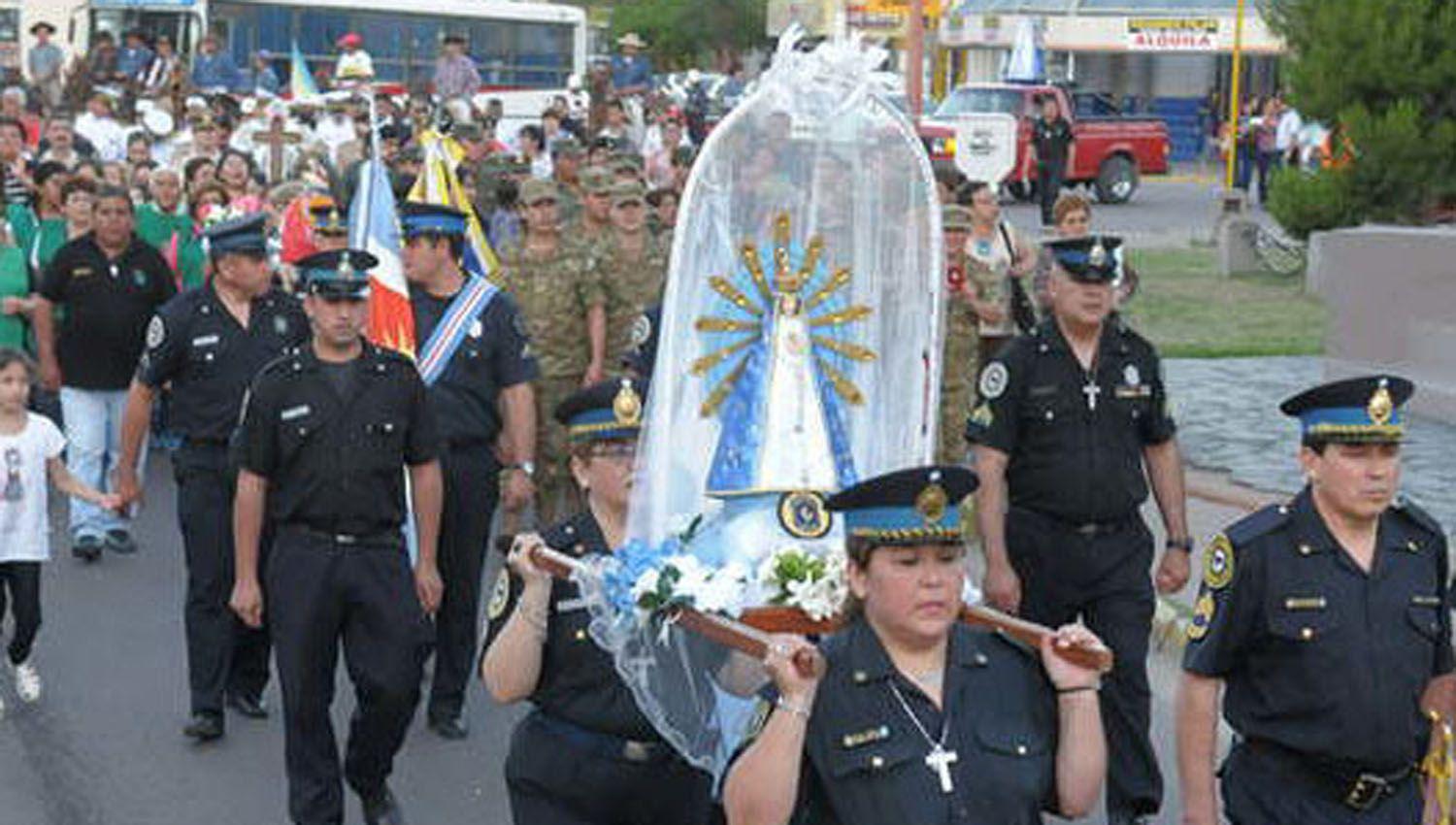 La Policiacutea Federal prepara su homenaje a la Virgen de Lujaacuten