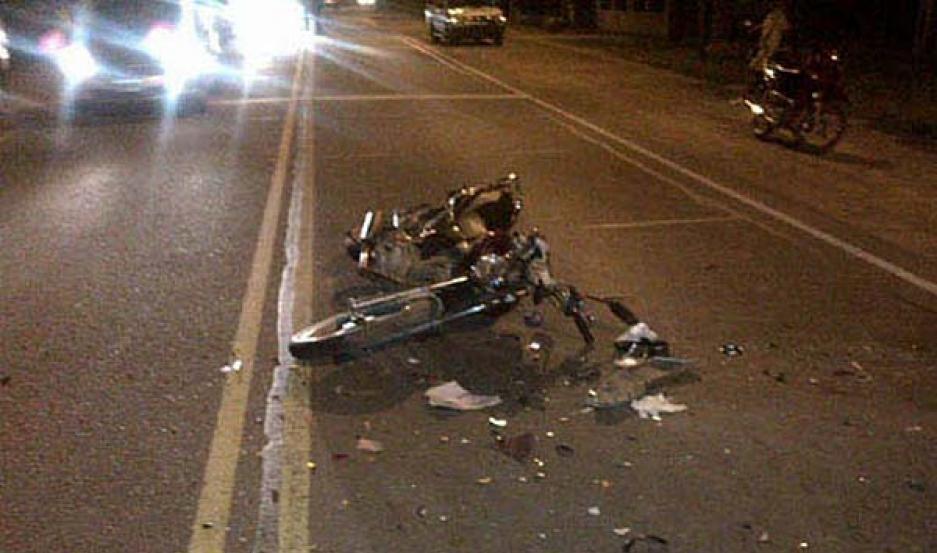 Icantildeo- dos motociclistas heridos por choque frontal en la ruta 34