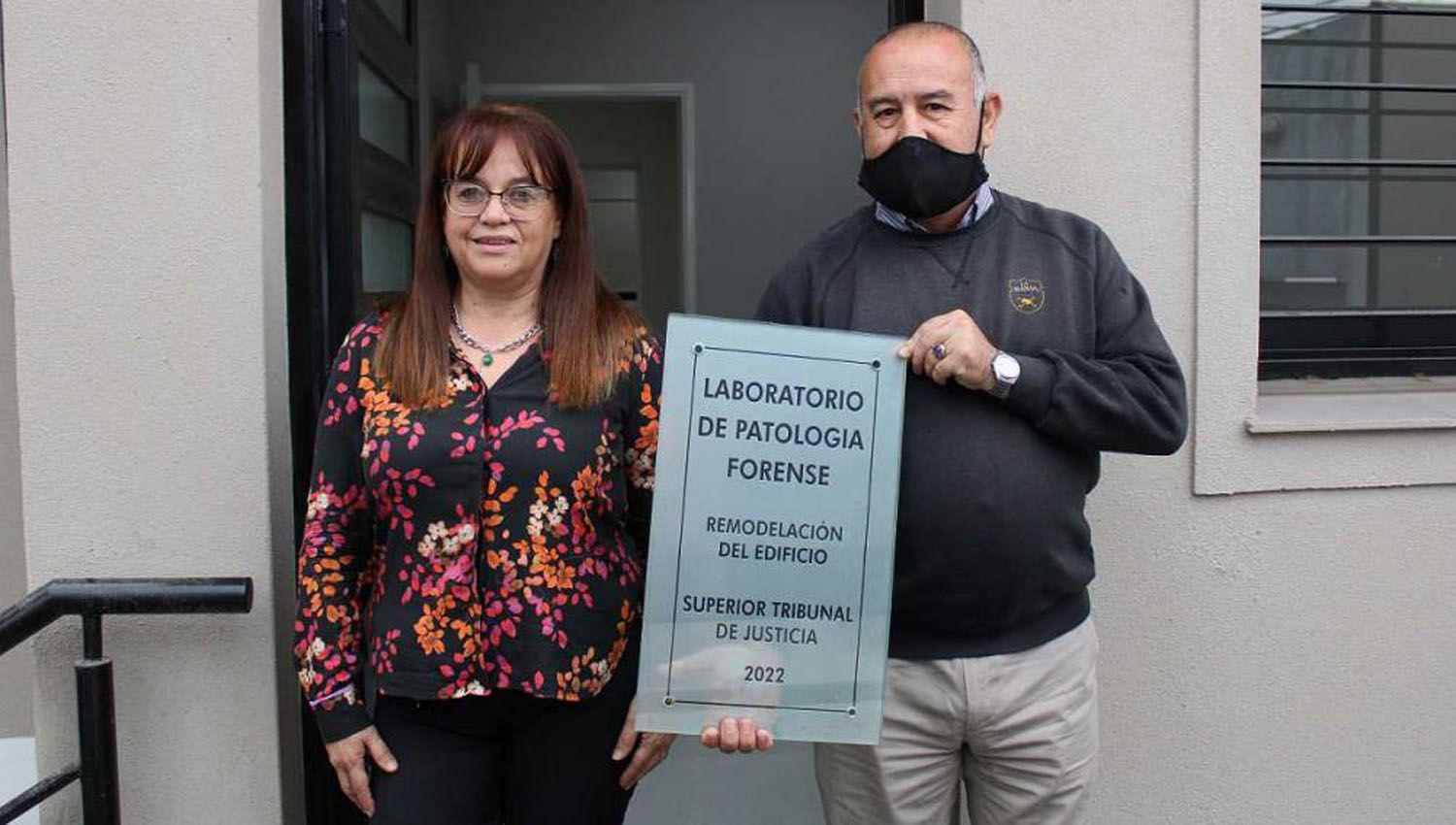 La Dra Rodriacuteguez visitoacute el Laboratorio de Patologiacutea Forense de la Morgue Judicial