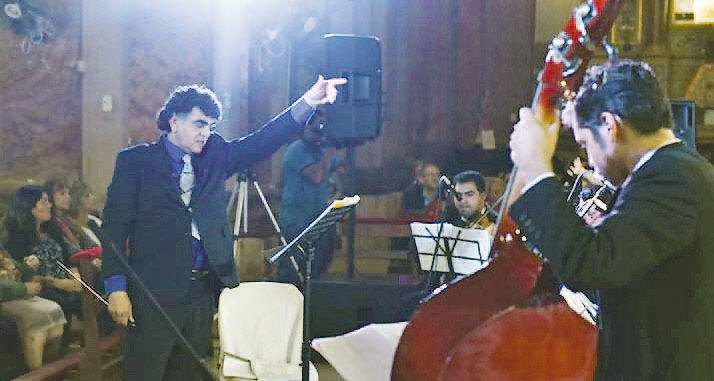 La Orquesta Ensamble Santiago Liacuterico se presentaraacute esta noche en un nuevo concierto en el teatro 25 de Mayo