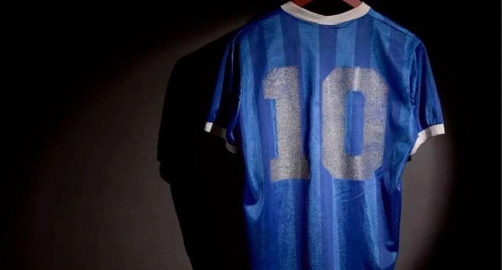 La camiseta que usoacute Diego Maradona ante Inglaterra en 1986 seraacute exhibida en Qatar 2022