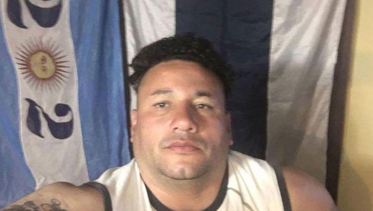 El jefe de la barra de Gimnasia denunciaraacute a la Policiacutea por la represioacuten