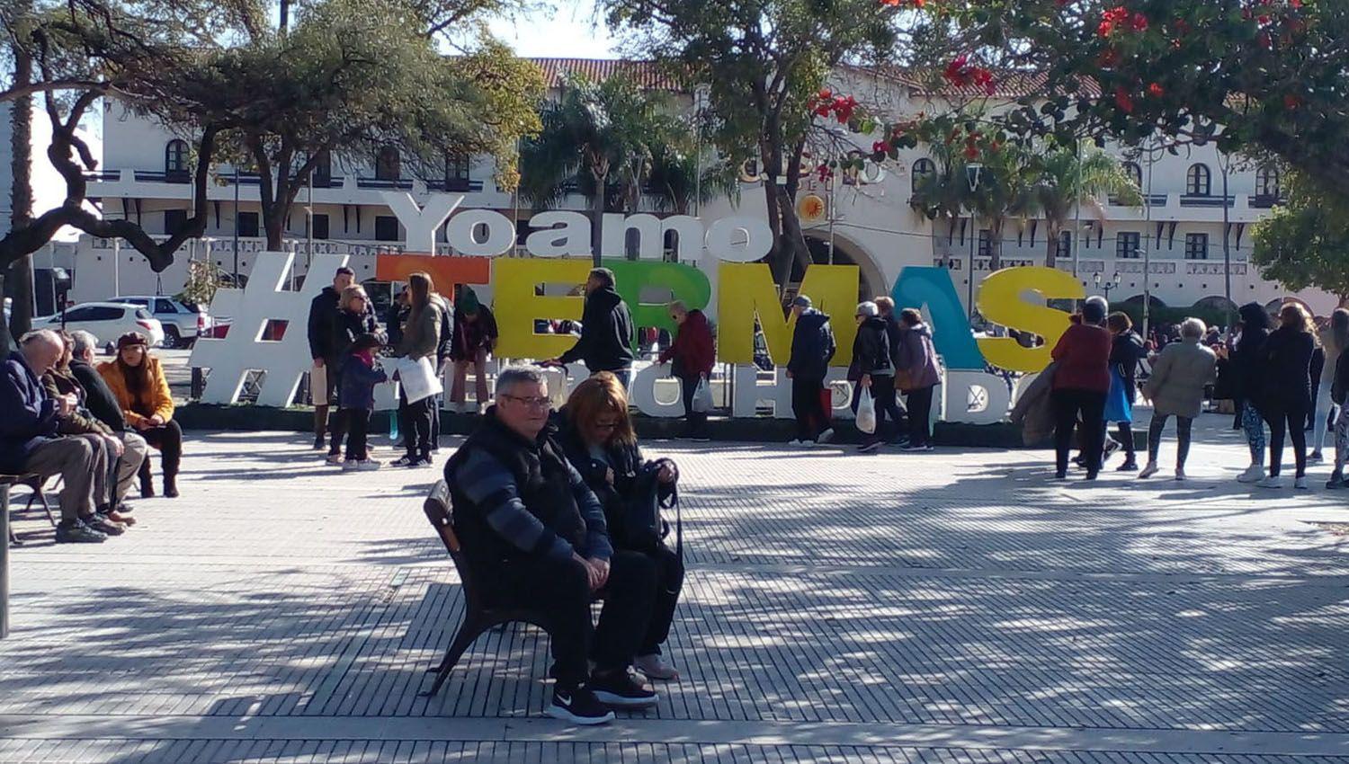 Las Termas de Riacuteo Hondo tuvo un intenso movimiento turiacutestico