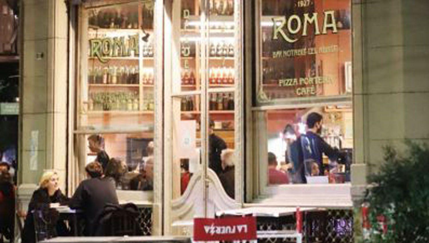 Parrilla en Buenos Aires- tiene una deslumbrante vista al riacuteo preparan el mejor asado y se puede comer por 1800