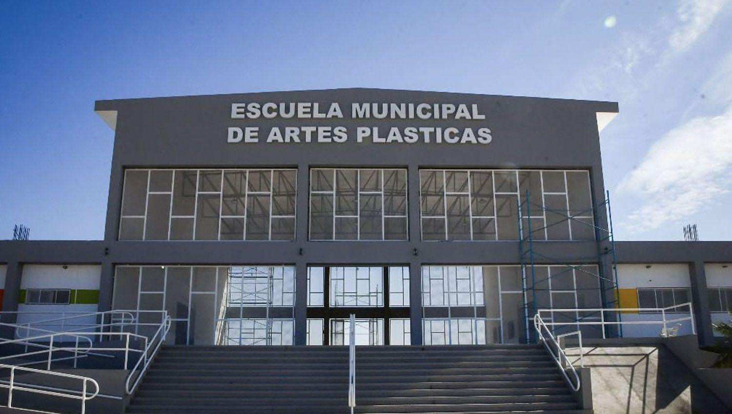 La Escuela municipal de Artes Plaacutesticas abrioacute las preinscripciones
