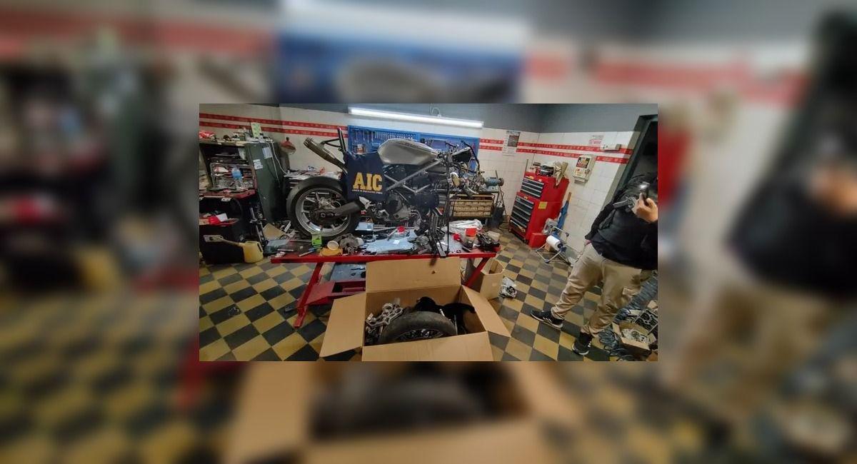 Mecaacutenico detenido por quedarse con una moto Ducati de Daniel Zamora