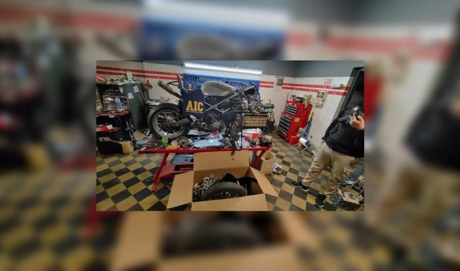 Detienen a un mecaacutenico rosarino por retener la moto de Daniel Zamora