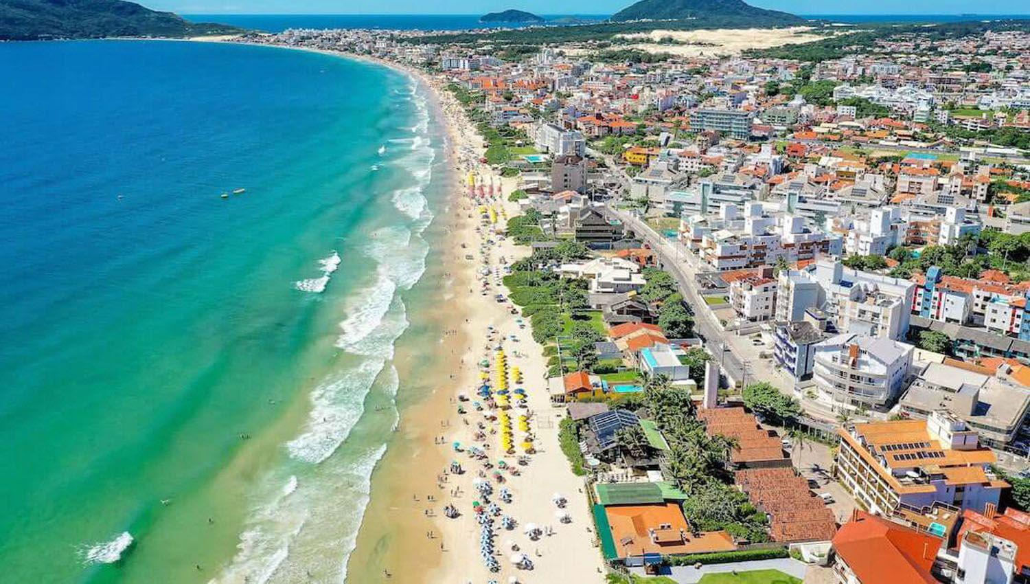 Viajar en automoacutevil al sur de Brasil cuesta hoy alrededor de 112000 ida y vuelta