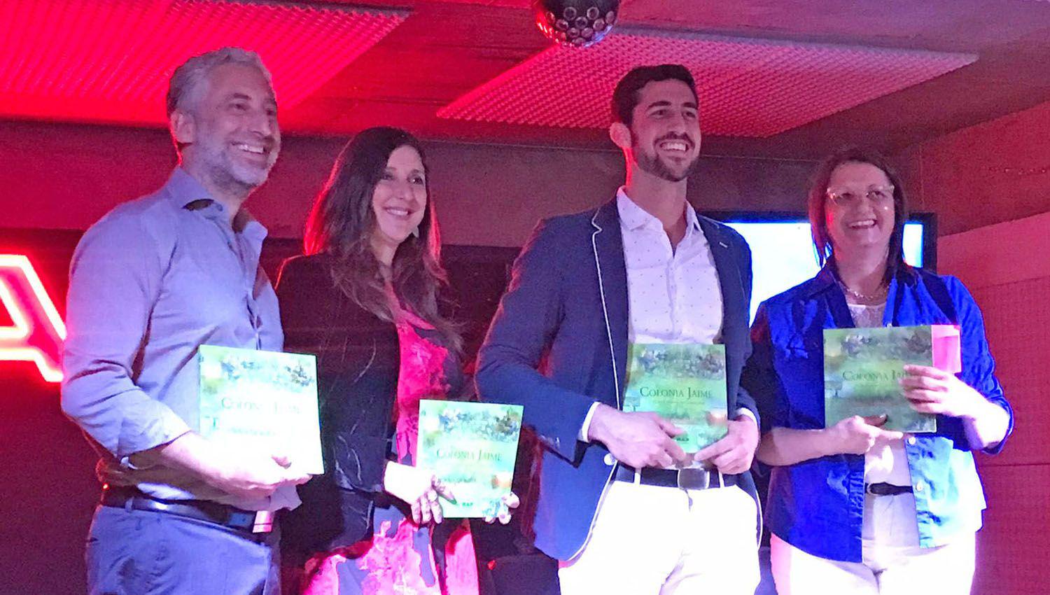 En un nuevo hito Colonia Jaime presentoacute su libro en Buenos Aires