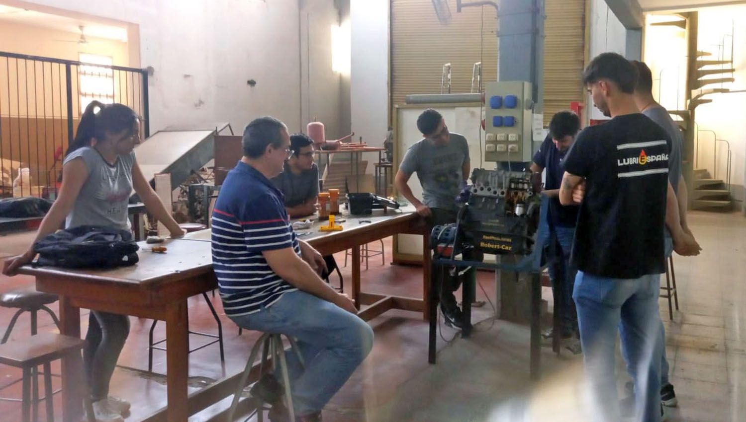 Ciencias Exactas convoca a Ser profesional por un diacutea