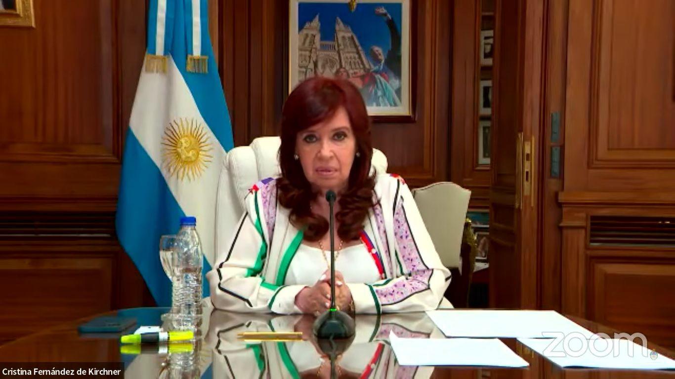 VIDEO Causa Vialidad- la Vicepresidenta cuestionoacute la acusacioacuten de asociacioacuten iliacutecita