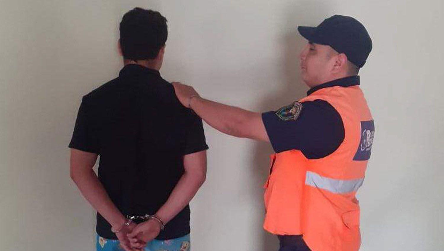 Tucumano con arresto domiciliario por abuso sexual fue atrapado en Santiago