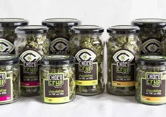 Prohiacuteben la venta de un chocolate con forma de cogollos de marihuana