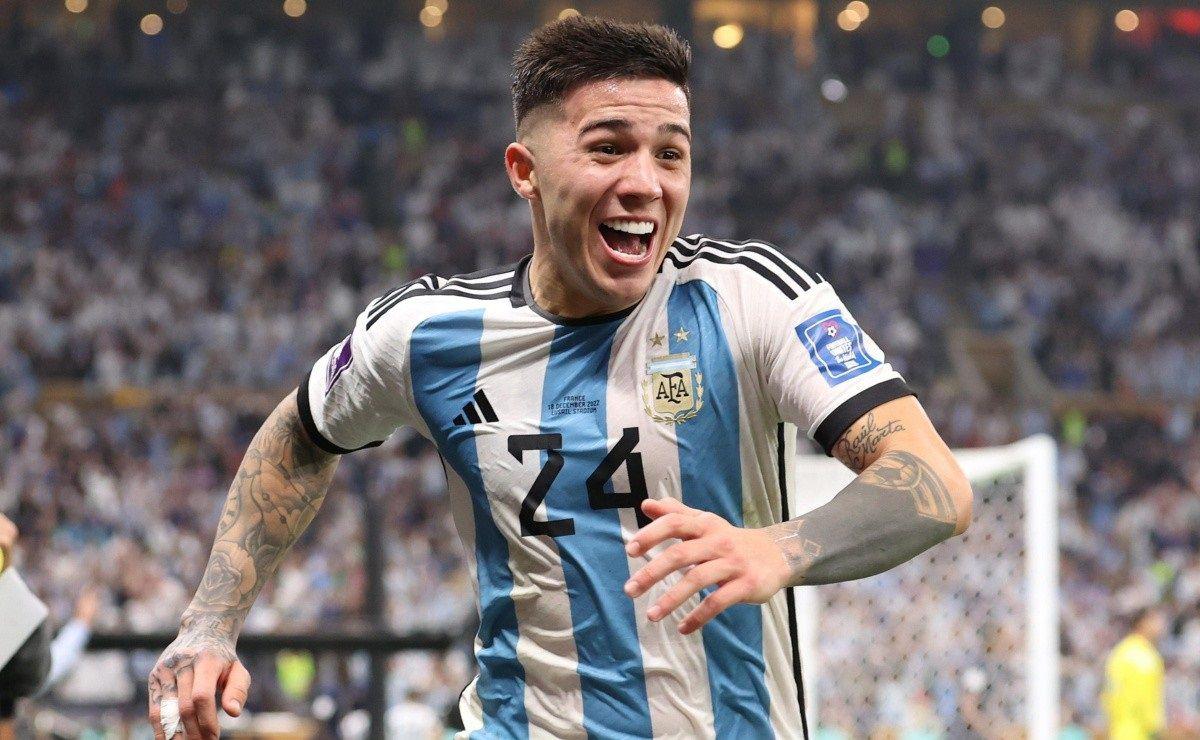 Manchester United podriacutea ser el proacuteximo destino de Enzo Fernaacutendez