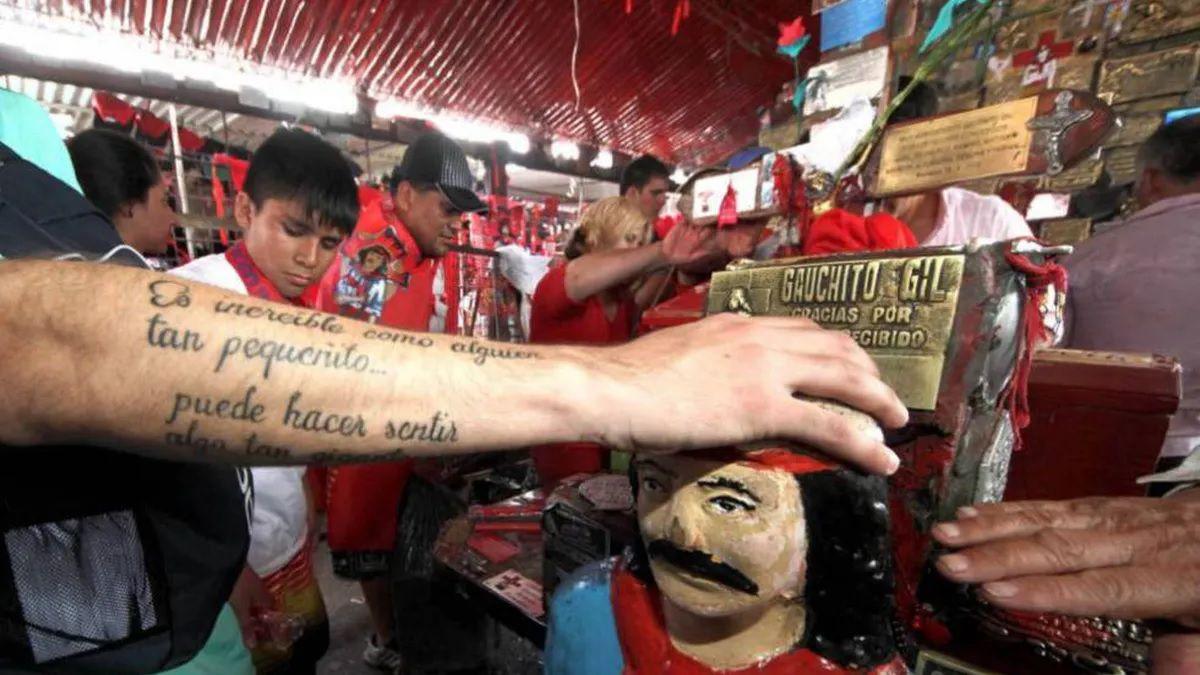 Maacutes de 300 mil personas podriacutean congregarse este antildeo en la festividad del Gauchito Gil