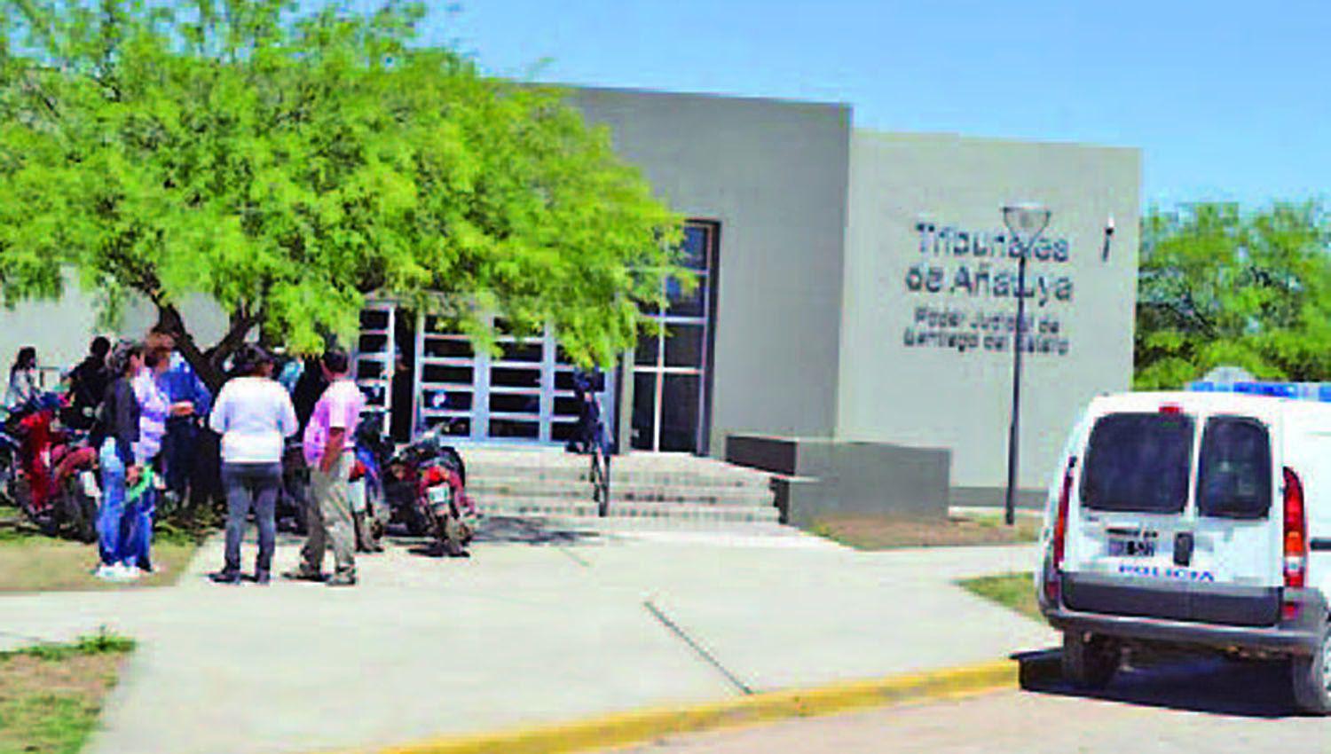 Ebrio un comerciante golpeoacute y amenazoacute de muerte a su esposa