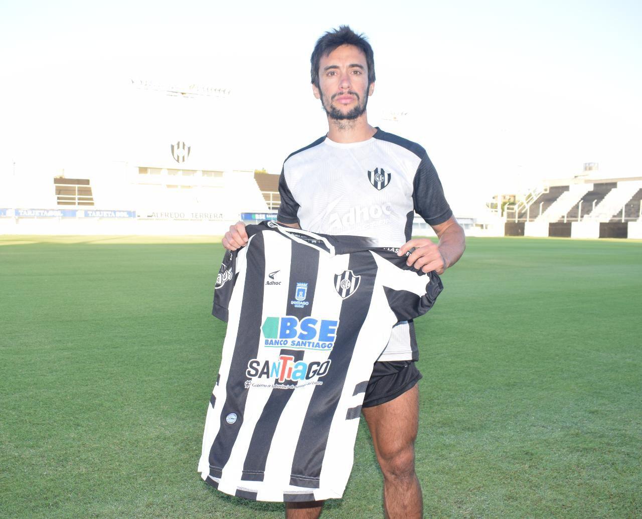 Ciro Rius se convirtioacute en nuevo jugador de Central Coacuterdoba