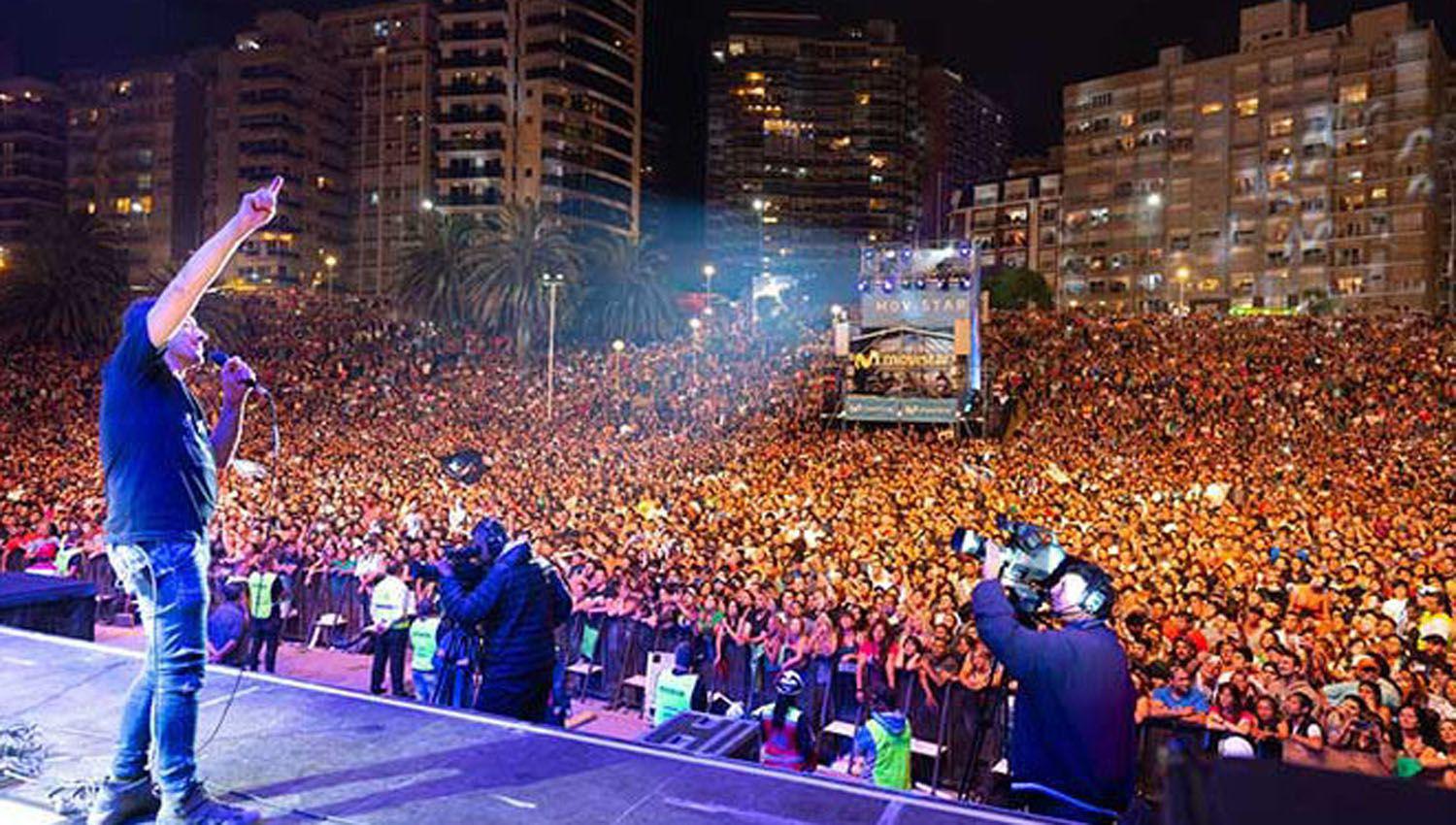 Mar del Plata dio inicio a su temporada de espectaacuteculos gratuitos