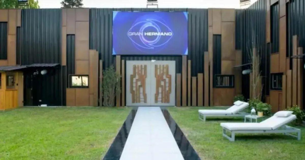 CARTELERA TV CINE JUEVES 12 DE ENERO DEL 2023