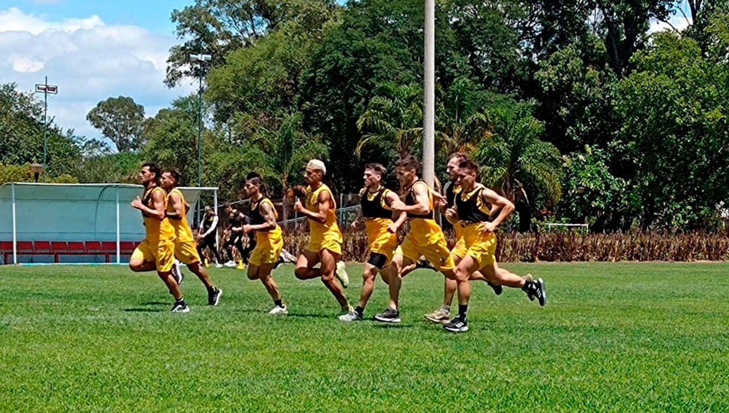 Mitre no pudo llegar a Salta y se quedoacute sin amistosos