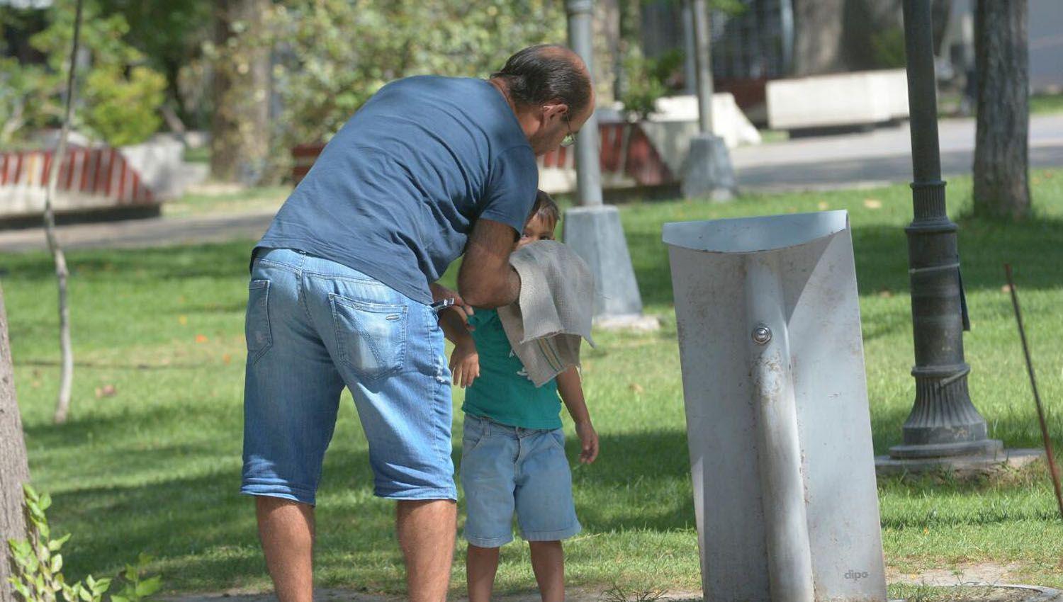 Calor humedad iquesty tormentas el pronoacutestico para Santiago del Estero