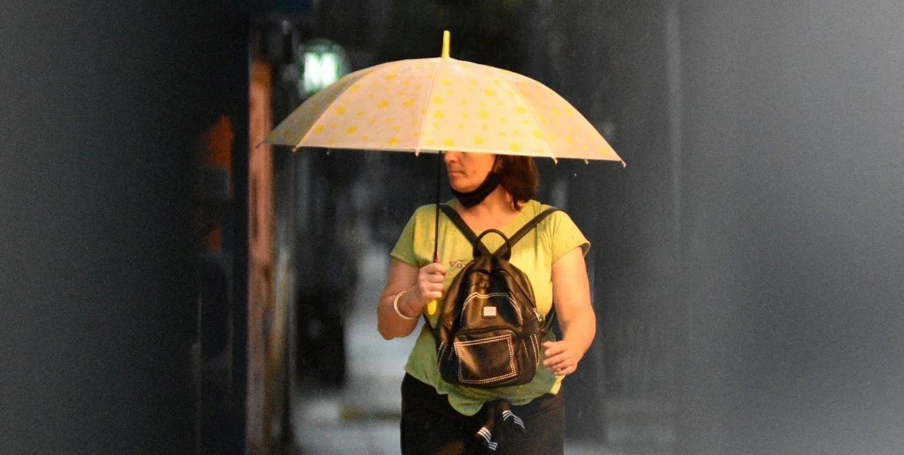 Cinco provincias bajo alertas naranja y amarilla por tormentas