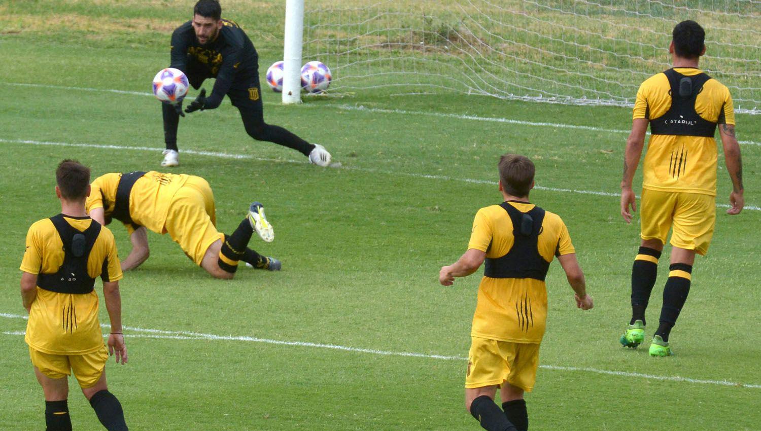 Guumlemes y Mitre se veraacuten las caras en un amistoso