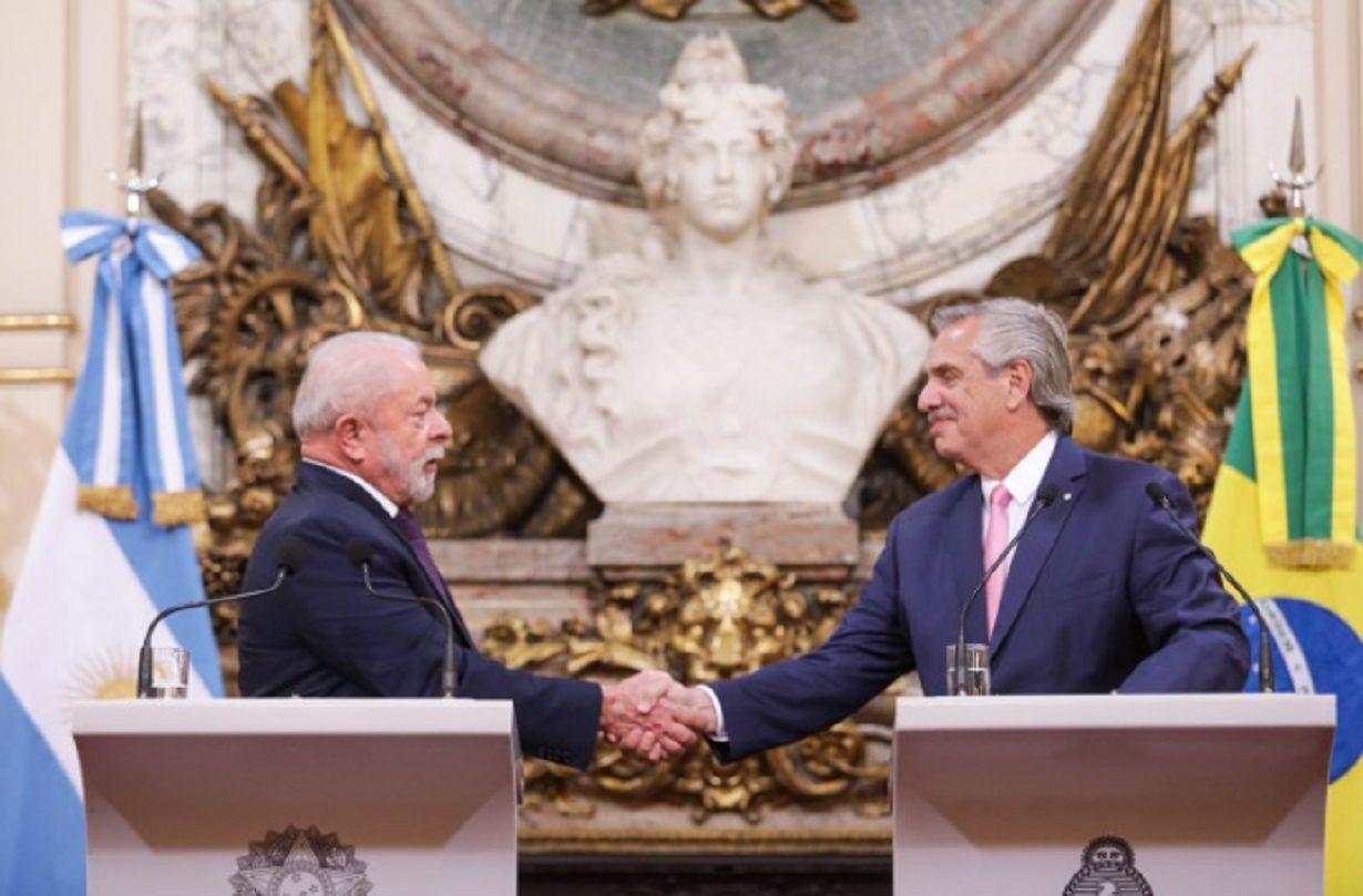 Argentina y Brasil firmaron acuerdos de cooperacioacuten tras la bilateral entre Fernaacutendez y Lula
