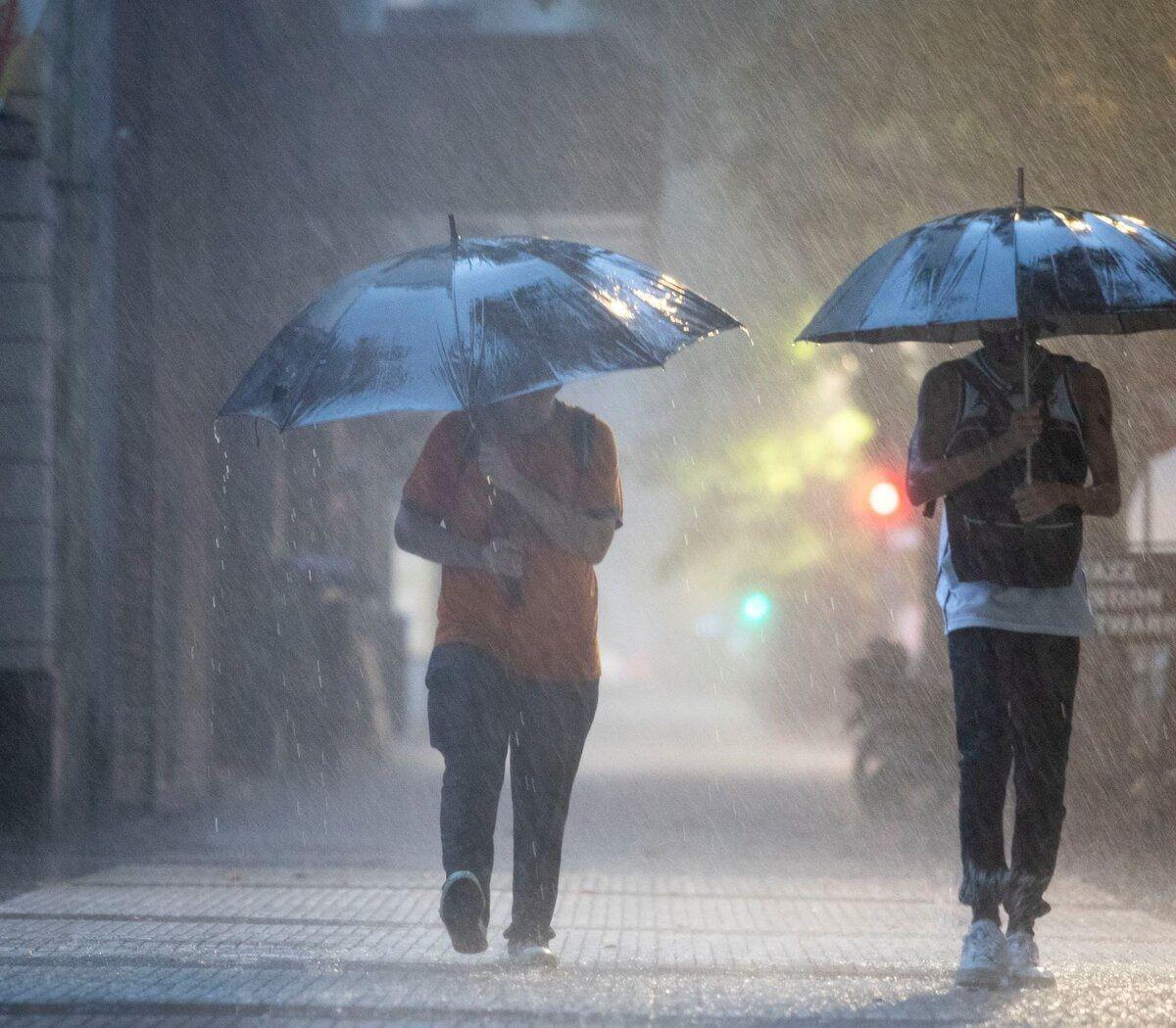 Emiten alertas por tormentas para ocho provincias- la situacioacuten en Santiago