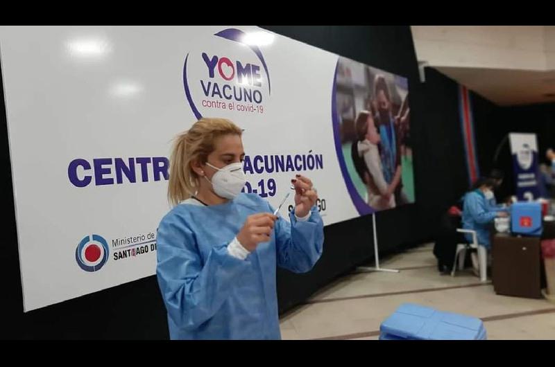 Llegaron a Santiago 20 mil vacunas bivalentes- comenzaraacuten a aplicarse en los proacuteximos diacuteas