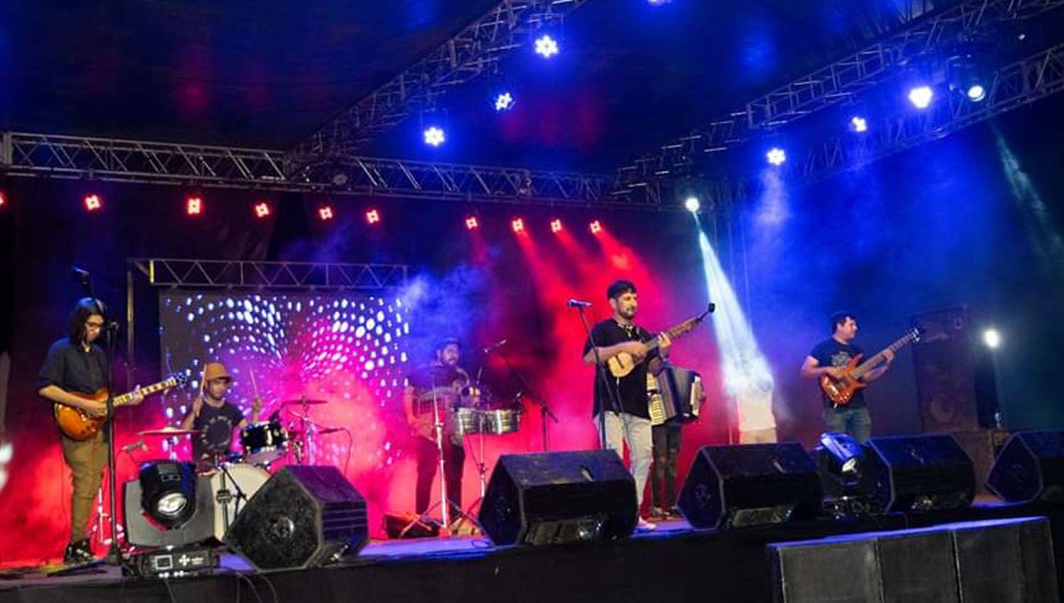 Ramoncito Aacutelvarez ovacionado y Revelacioacuten en el Festival Tierra Viva