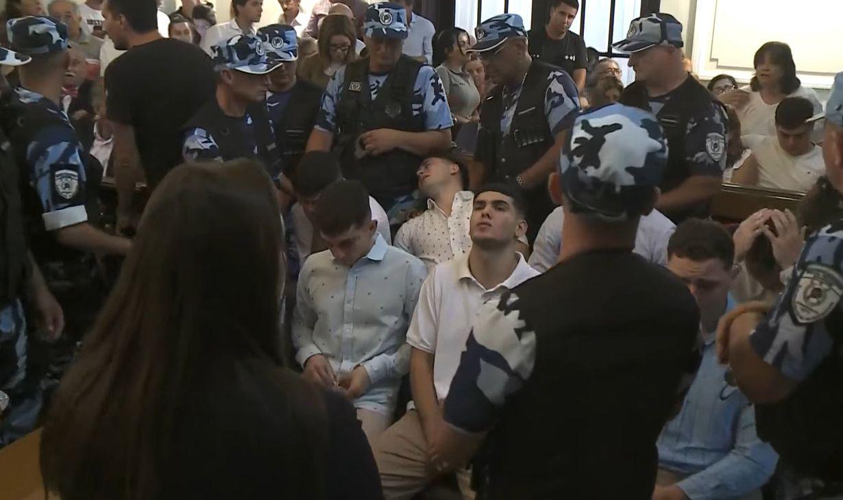 VIDEO Asiacute fue el momento en el que Maacuteximo Thomsen se desmayoacute en plena sentencia